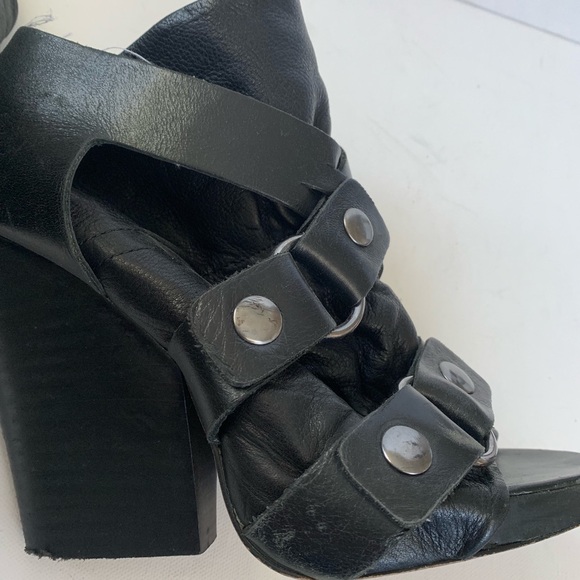 Dolce Vita Leather Buckle Wedge Heels - Picture 8 of 8